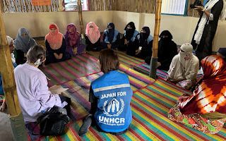 女性たちに安心な場所を提供するために、UNHCRがパートナー団体と運営している「ウイメン・セーフ・スペース」でお話を聞きました