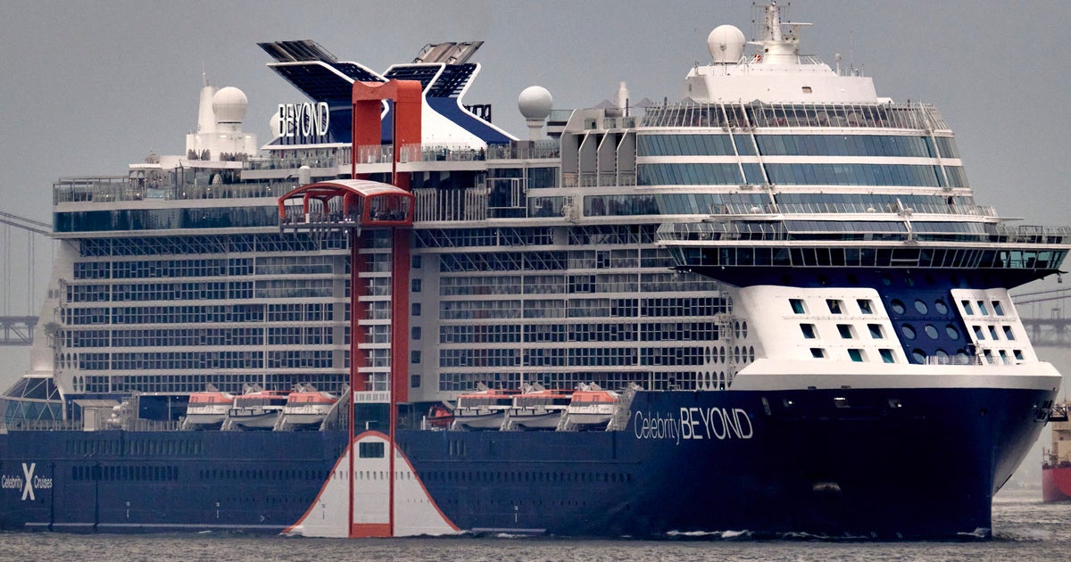 2 Cruise Ships Rescue Migrants From Boats Drifting Off Florida Coast - Vimarsana News