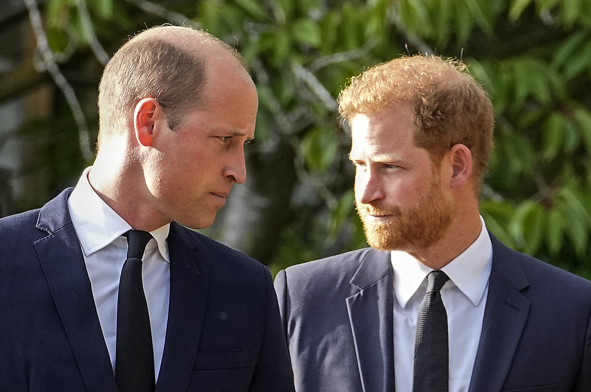 Prince Harry Says William, Kate Middleton Urged Him To Wear Nazi Suit ...