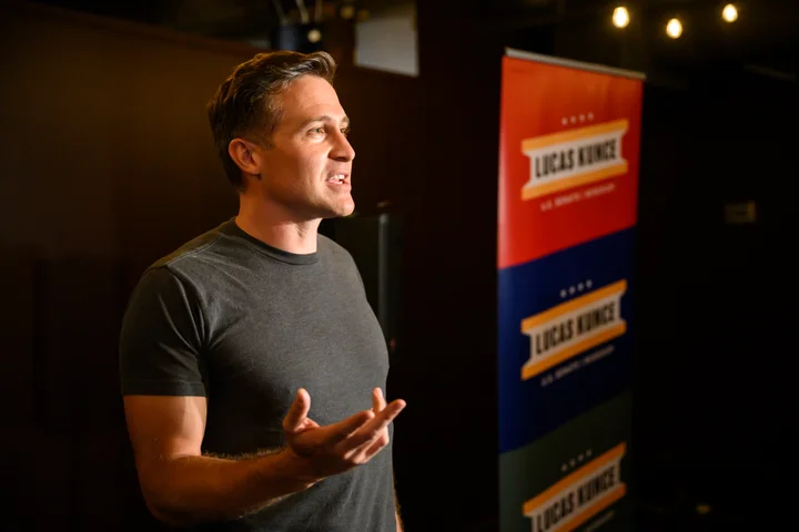 Josh Hawley Challenger, Democrat Lucas Kunce, Launches Campaign On Jan. 6 Riot Anniversary (huffpost.com)