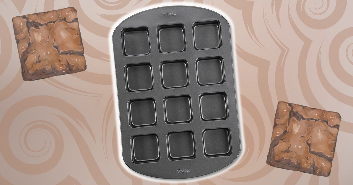 And while we're talking about pans, a Baker's Edge brownie pan