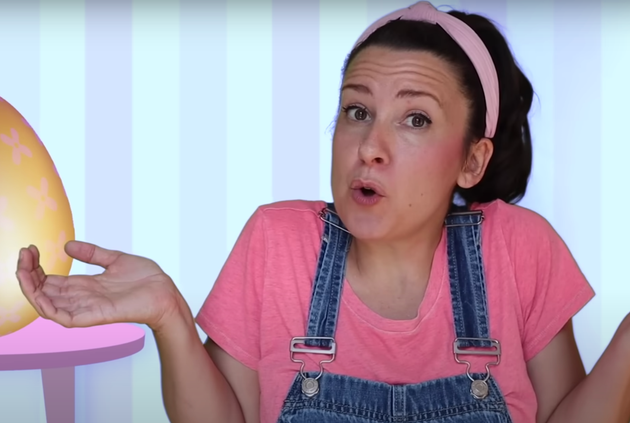 Children around the world are obsessed with Ms Rachel.