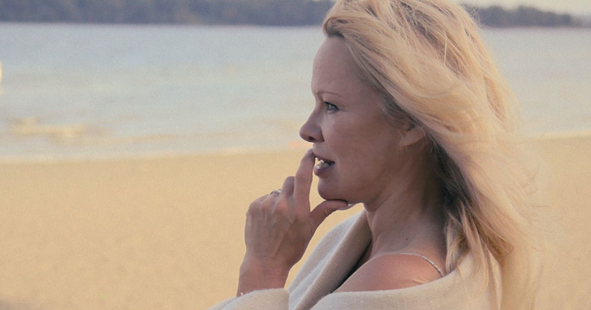 Pamela Anderson Goes Makeup-Free In First Trailer For New Documentary