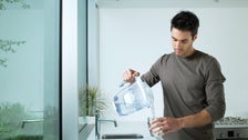Remove Pollutants From Your Water With An Expert-Recommended Filtration System
