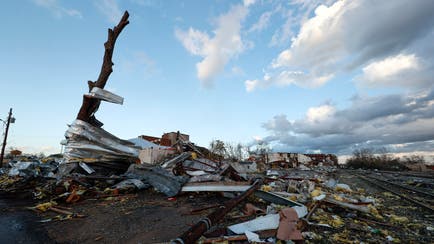 Californians Urged To Stay Vigilant Amid Yet More Storm Warnings (huffpost.com)