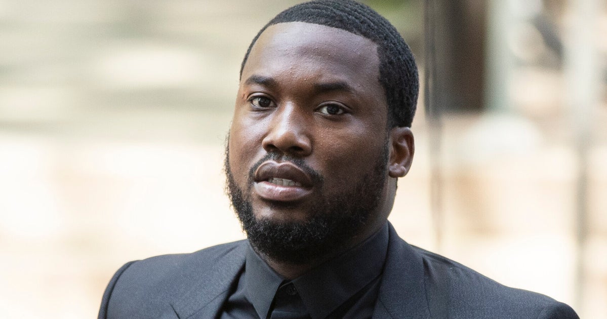 Pennsylvania Governor Pardons Meek Mill’s Drug And Gun Charges Pennsylvania Governor Pardons Meek Mill’s Drug And Gun Charges