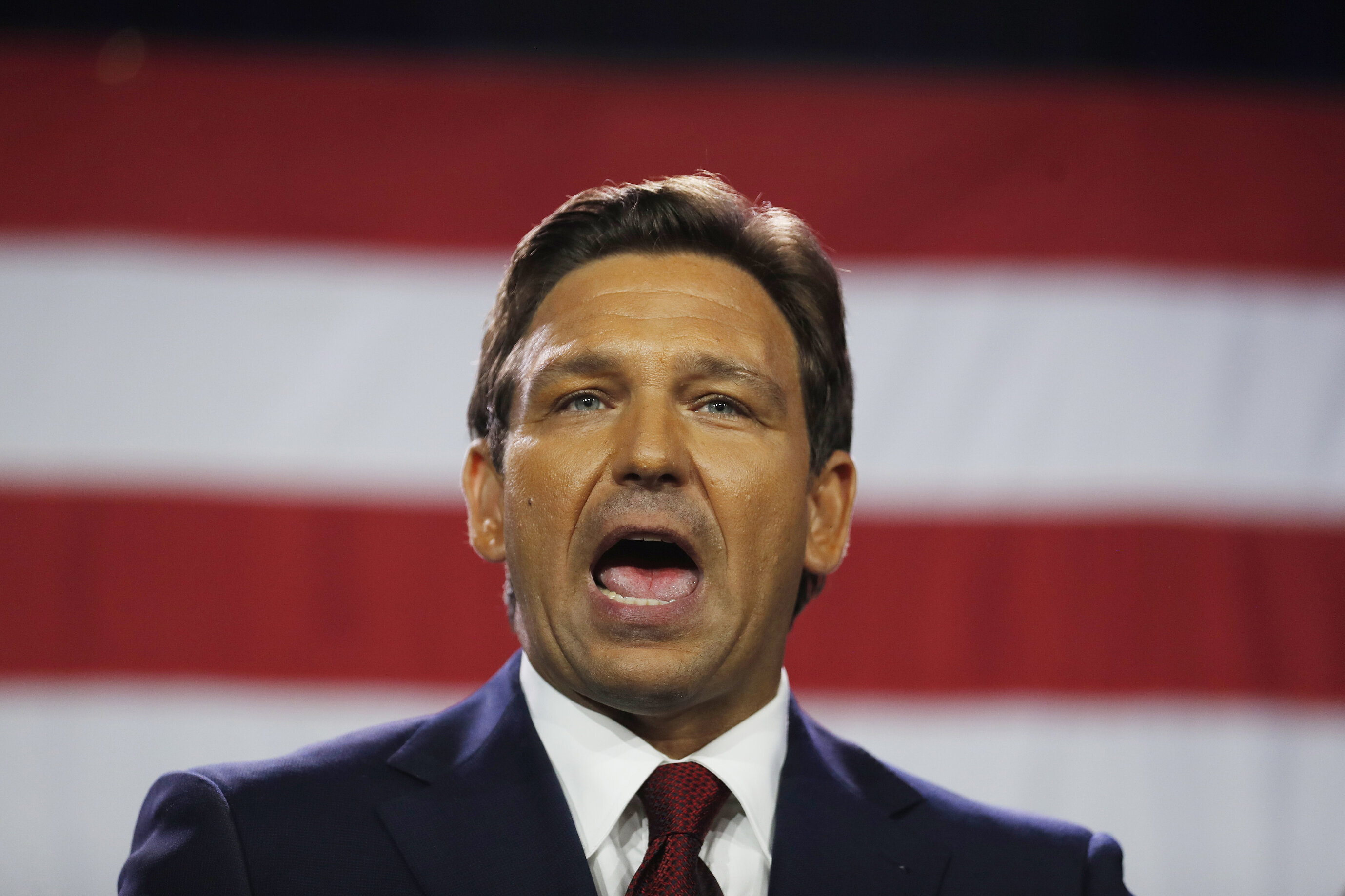 Ron DeSantis Proposes Permanently Banning COVID-19 Mandates | HuffPost ...