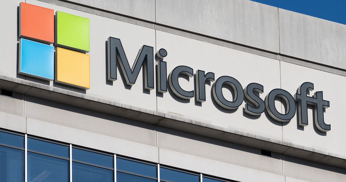 

    Microsoft To Lay Off 10,000 Workers Worldwide Amid Economic Slowdown

