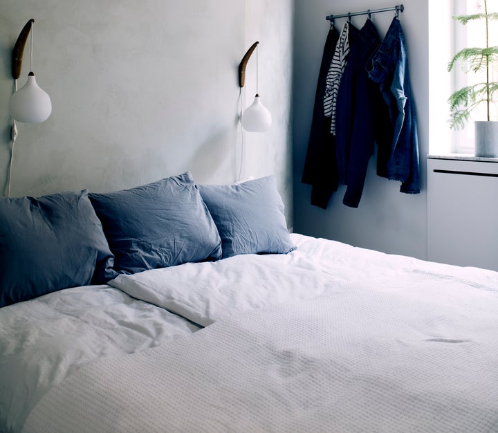 Here's How to Make the Scandinavian Sleep Comforter Hack Actually