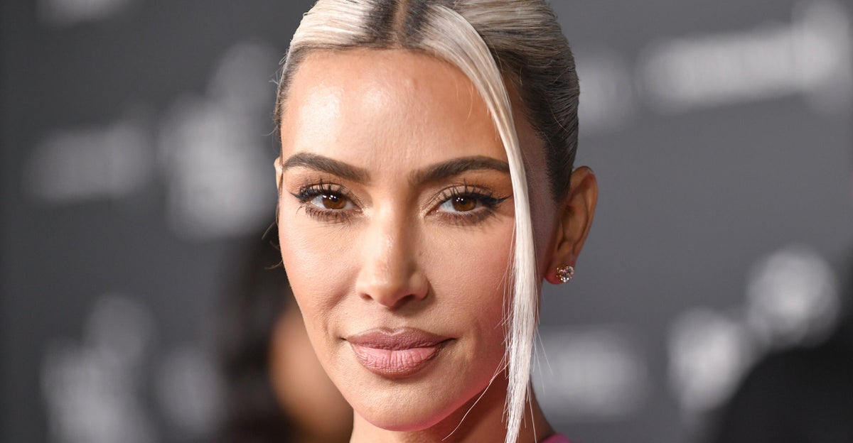 Kim Kardashian Gives Speech At Harvard Business School