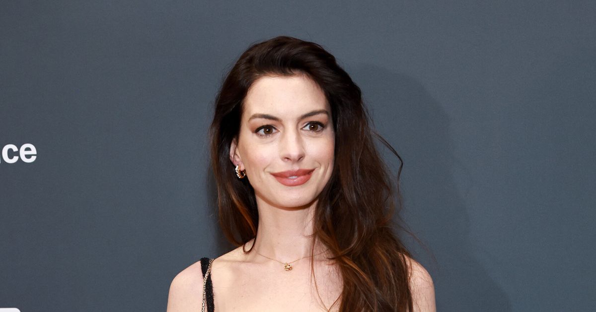 Anne Hathaway Reveals Creepy Question Reporter Asked Her As A Teen