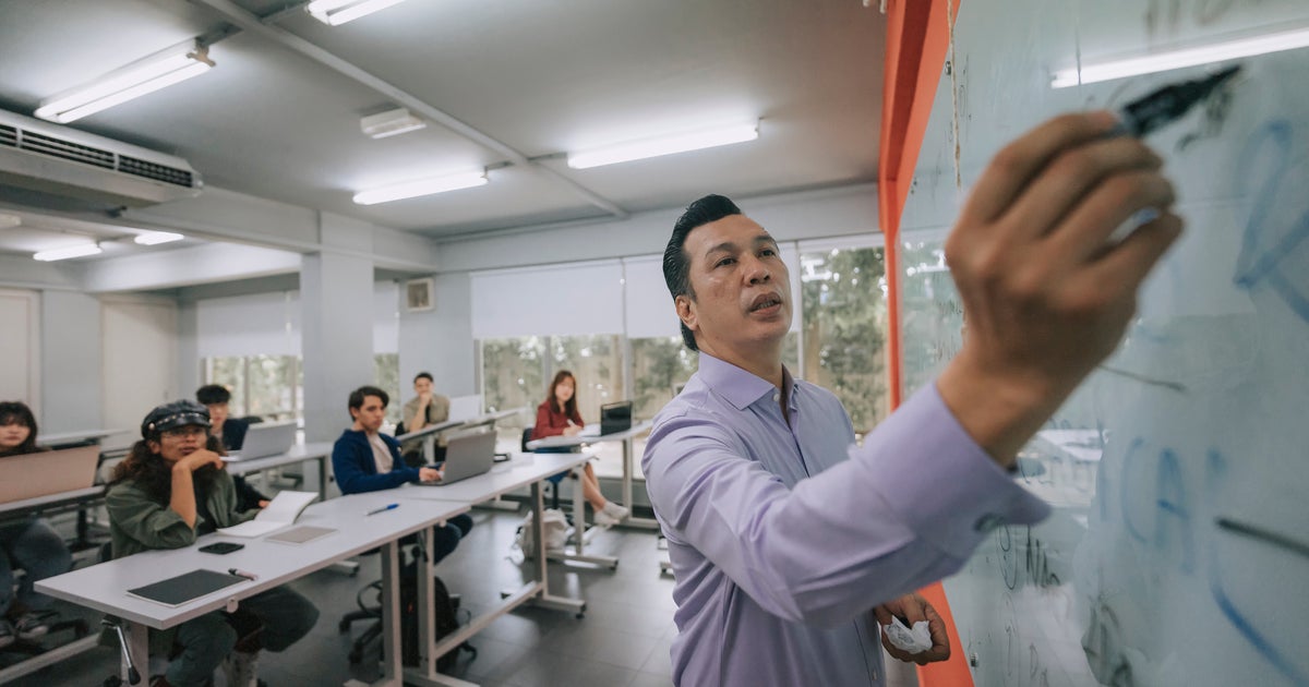 When Are Teachers Striking – And Why? | HuffPost UK Life - Vimarsana News