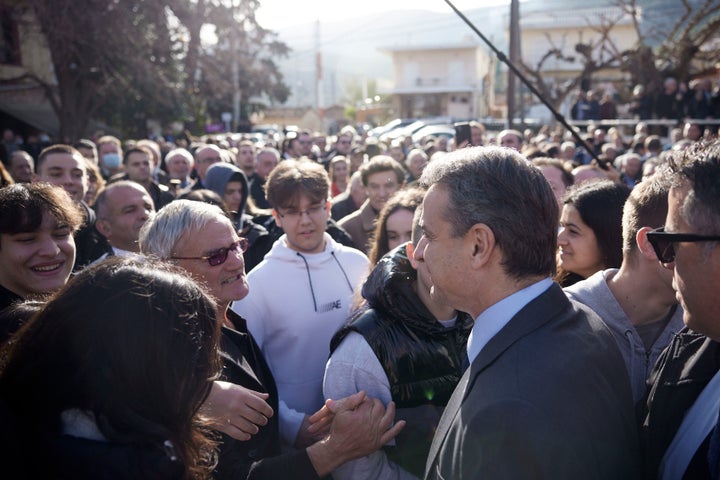 Ο Κυριάκος Μητσοτάκης σε συγκέντρωση κατοίκων του Αυλώνα
