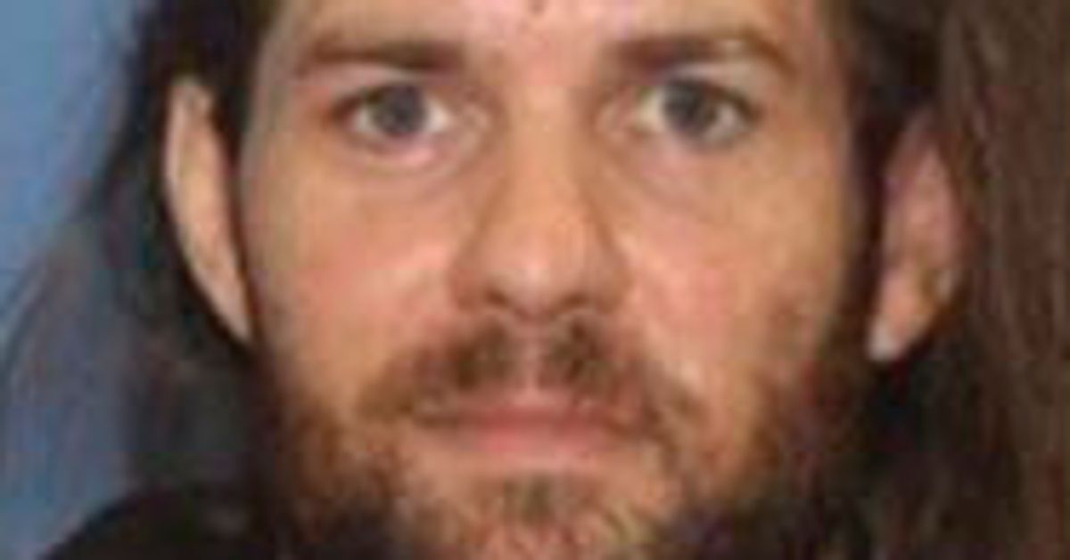 Police Warn That Oregon Torture Suspect Is Using Dating Apps