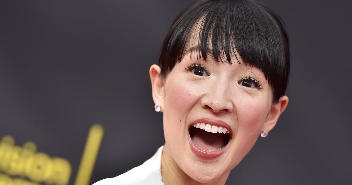 Kondo Rando Marie Kondo Admits Her Home’s A Mess Now ― And That Sparks Joy, Too ...