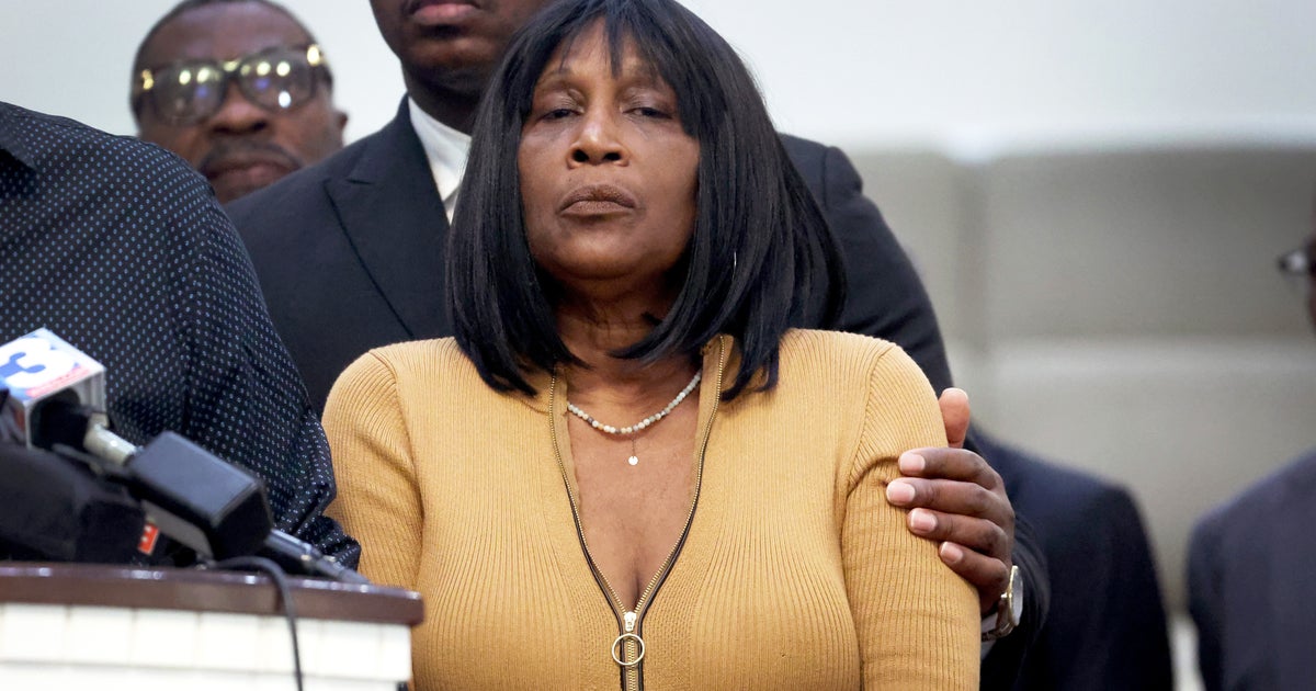 NextImg:Parents Of Tyre Nichols Accept Invitation To State Of The Union