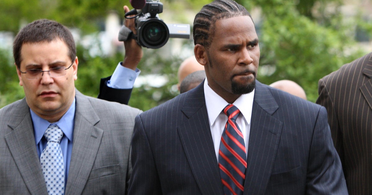 NextImg:Chicago Prosecutor Dropping R. Kelly Sex Abuse Charges