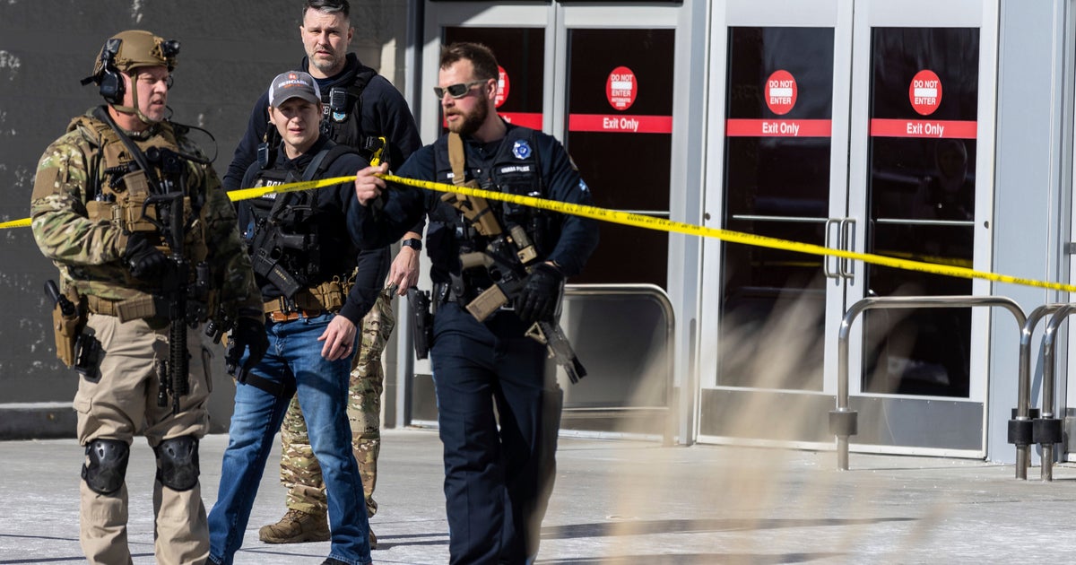 Omaha Police Fatally Shoot Armed Man In Target Store