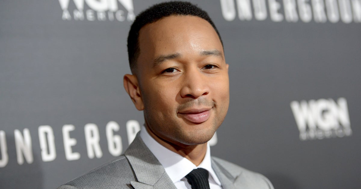 NextImg:John Legend Explains The Sweet Meaning Behind His Daughter's Name