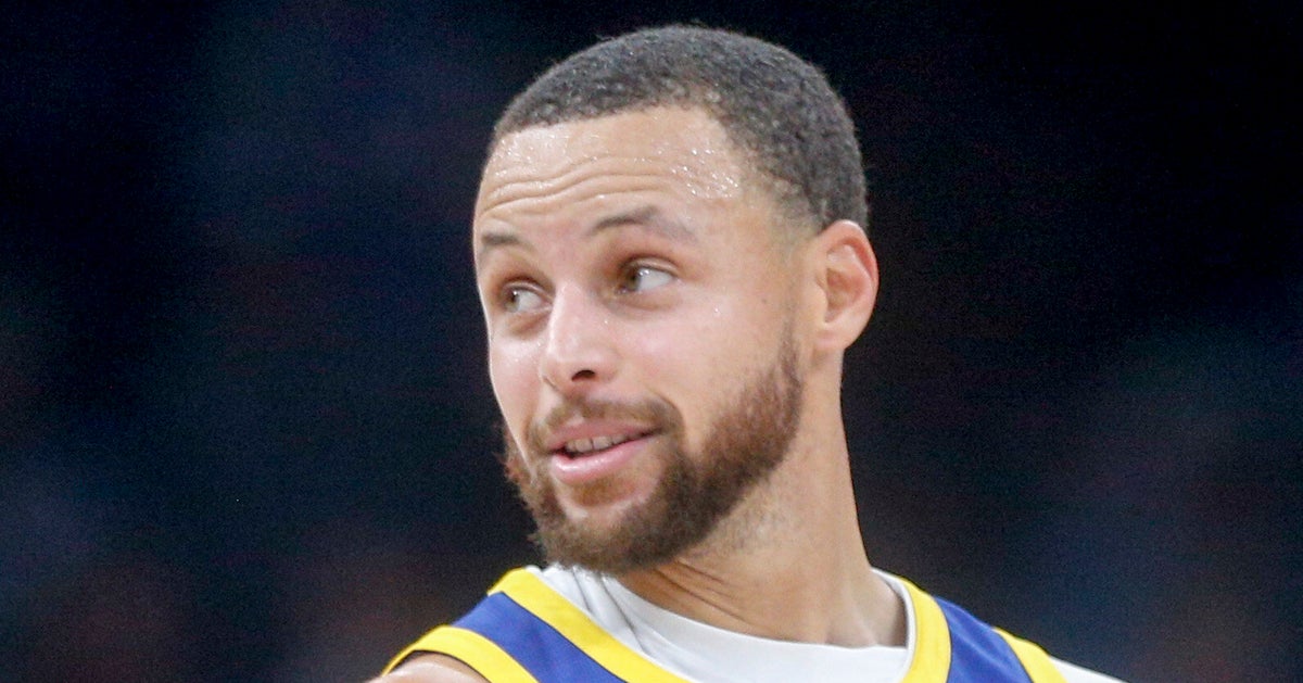 NextImg:Stephen Curry Isn't A Fan Of A Possible Housing Development Near His Home