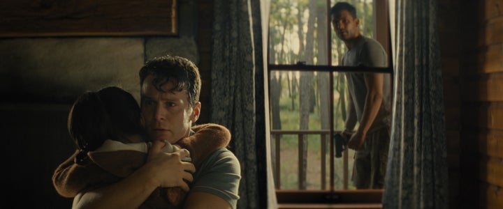 Knock at the Cabin' Review: Who's There? The Apocalypse. - The New