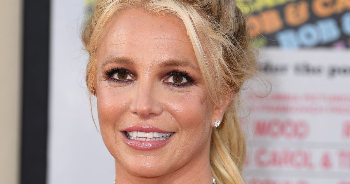 Britney Spears ferme son entraîneur pour avoir dit qu’elle avait besoin de son “corps plus jeune”