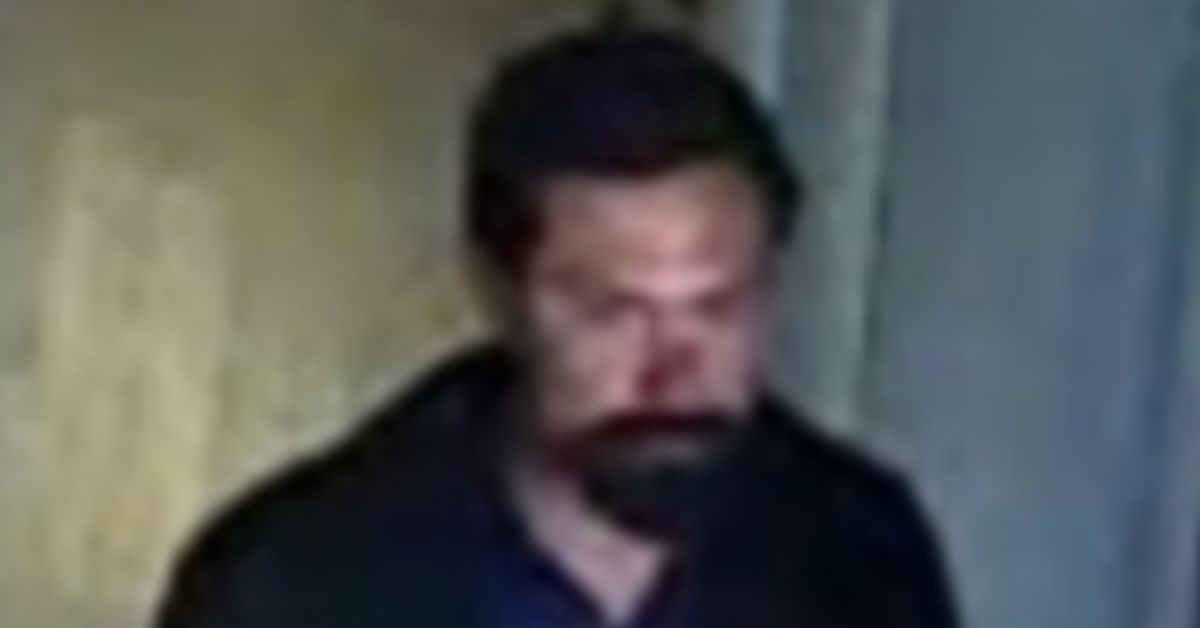 NextImg:Mystery Man Leaves Human Jawbone At Police Station