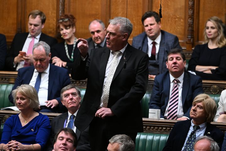 Lee Anderson during Prime Minister's Questions in the House of Commons, London. Picture date: Wednesday November 16, 2022.