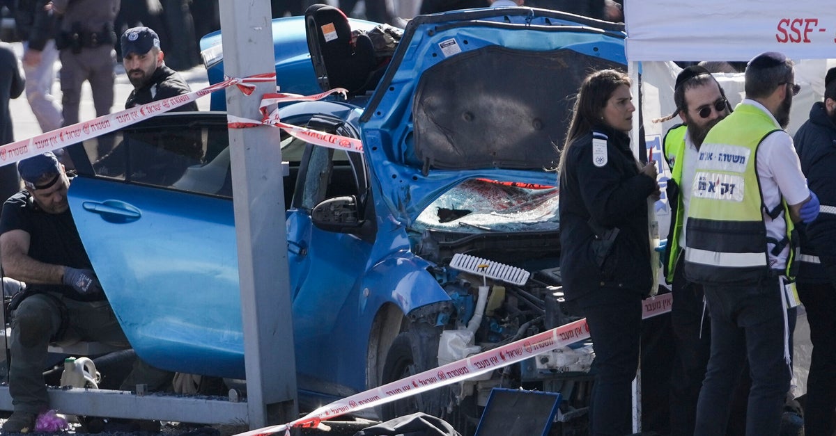 NextImg:Israeli Police: 2 Killed, 5 Wounded In Suspected Car-Ramming