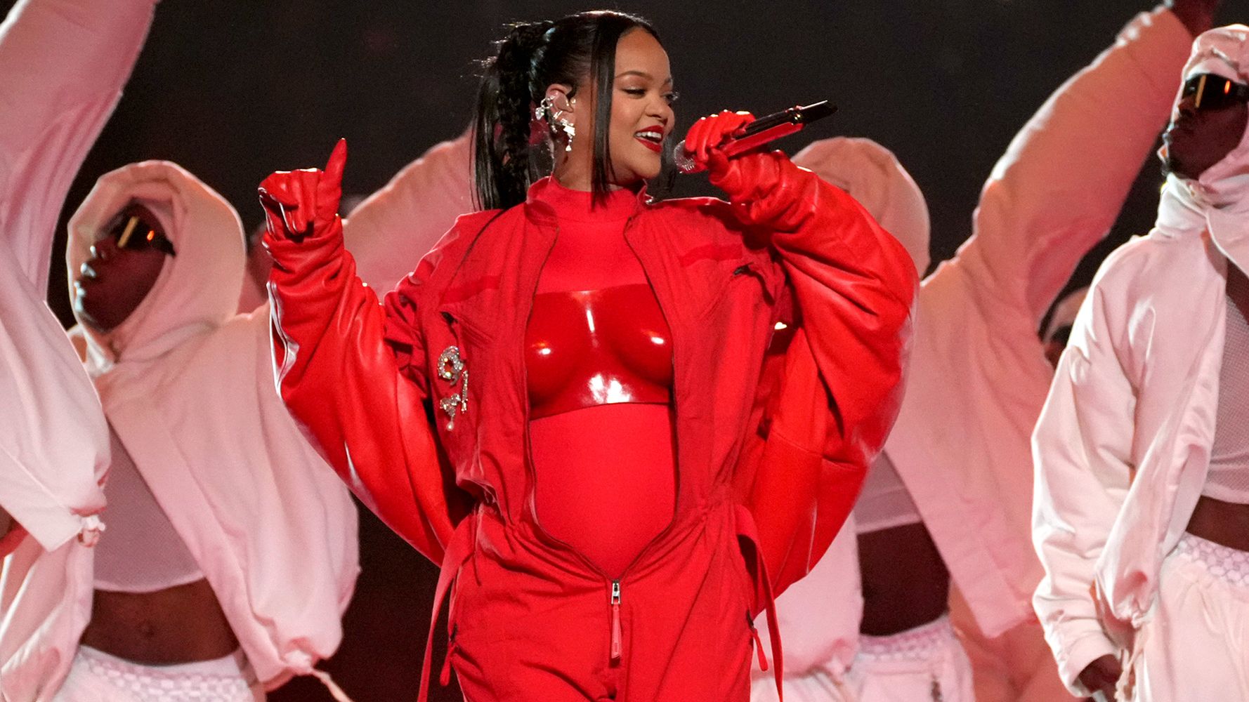 Pregnant Rihanna soars in Super Bowl halftime performance