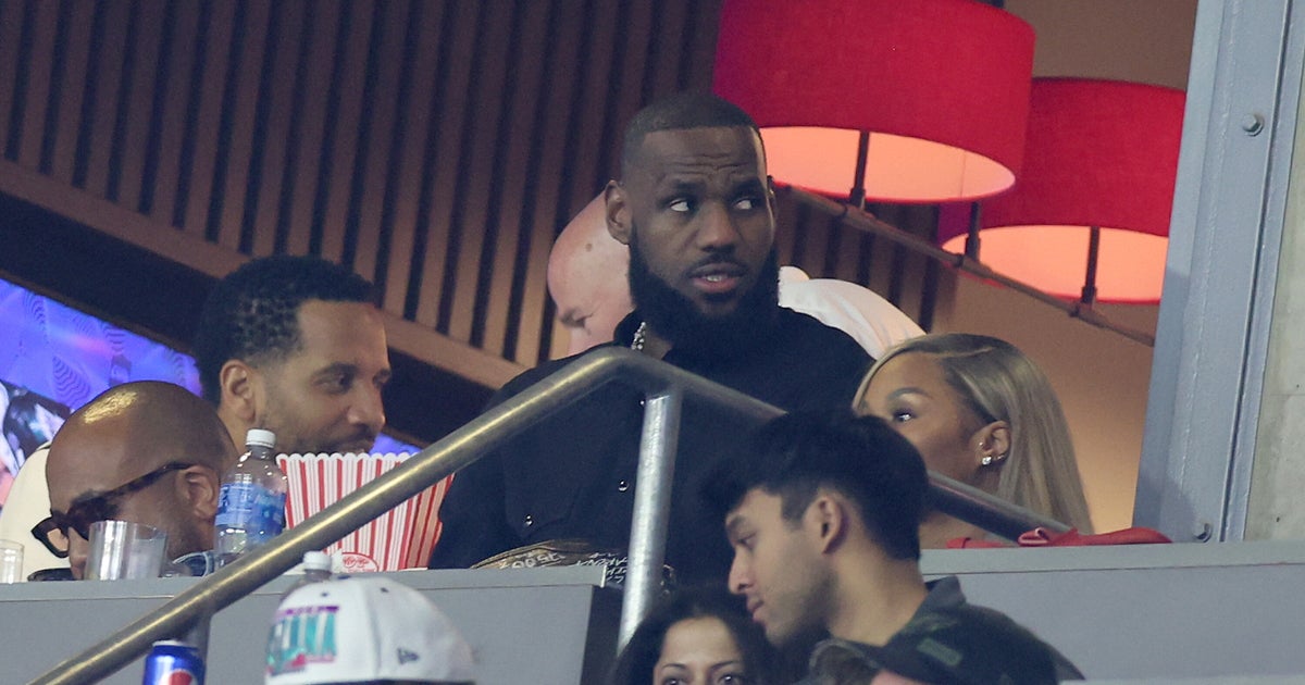 NextImg:LeBron James' 'Corny' And 'Embarrassing' Gesture At Super Bowl Riles Up Viewers
