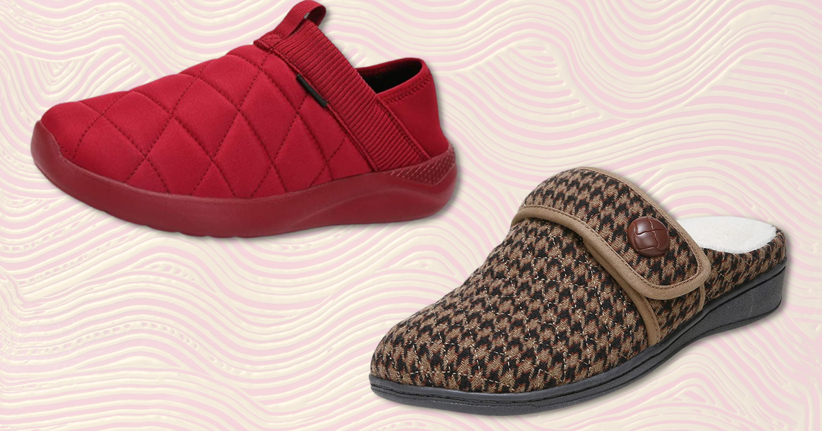 NextImg:The Best Indoor-Outdoor Slippers To Wear Around The House And On Errands