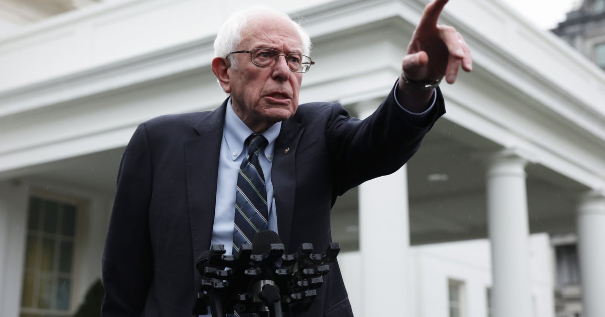 Bernie Sanders, Democrats Introduce Bill Boosting Social Security