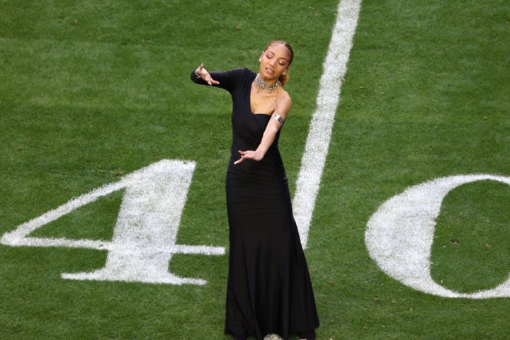 Justina Miles performs "Lift Every Voice and Sing" in ASL ahead of the game Sunday between the Kansas City Chiefs and the Philadelphia Eagles.