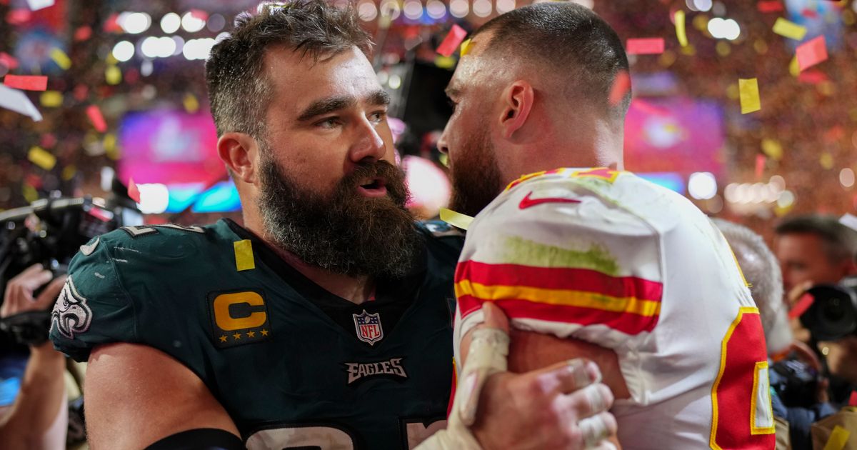 Reporter Reveals What Jason Kelce Said To His Brother After Super Bowl Defeat