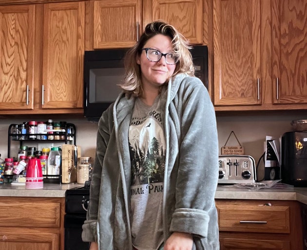 Emily Feret shares her “normal” filter free life on TikTok.