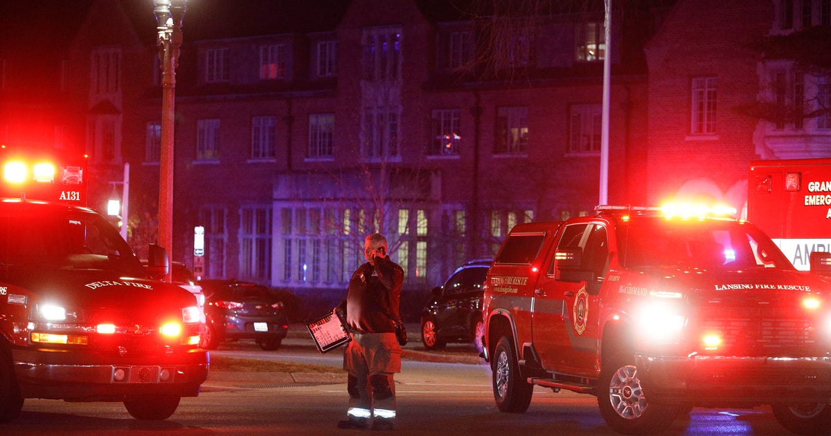 NextImg:Michigan State Gunman Had Note Threatening 2 New Jersey Schools: Official