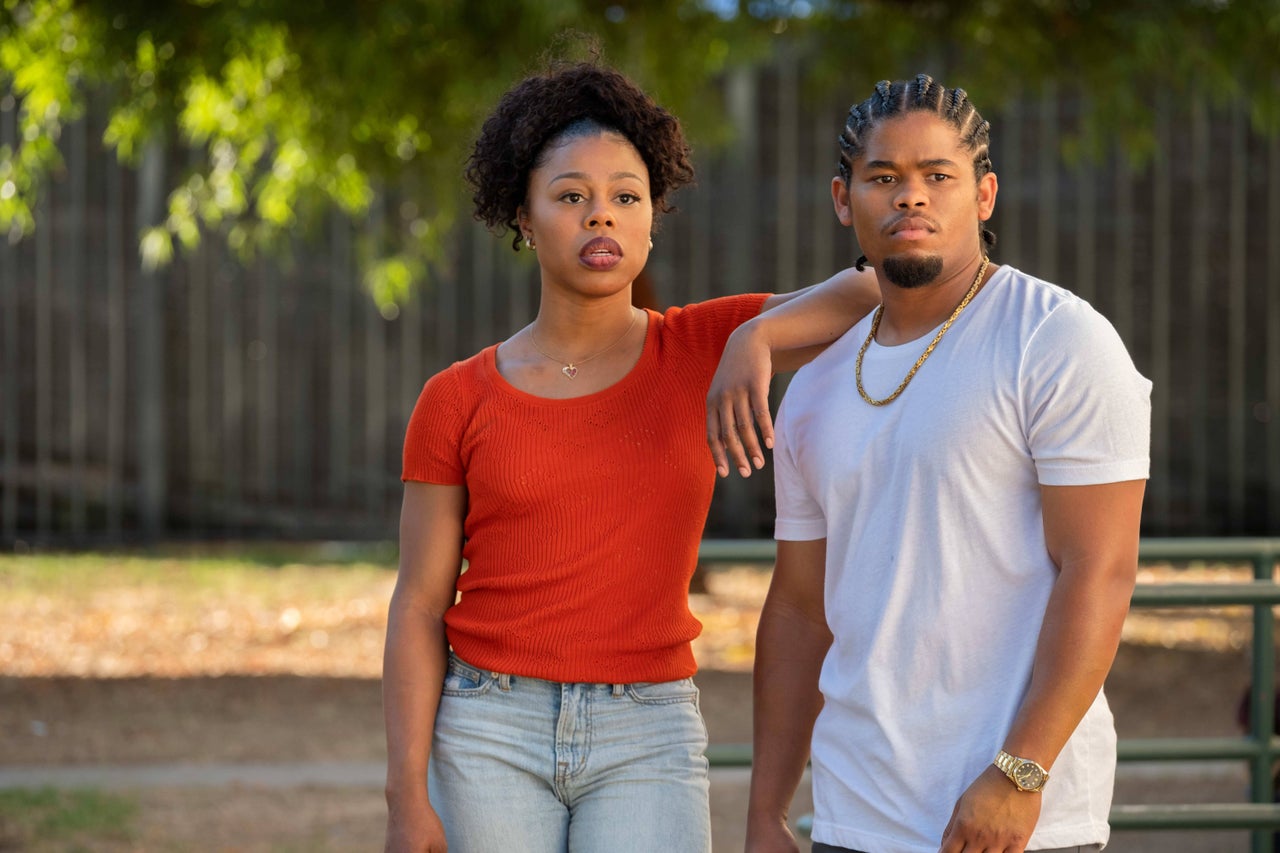 Gail Bean as Wanda and Isaiah John as Leon Simmons.