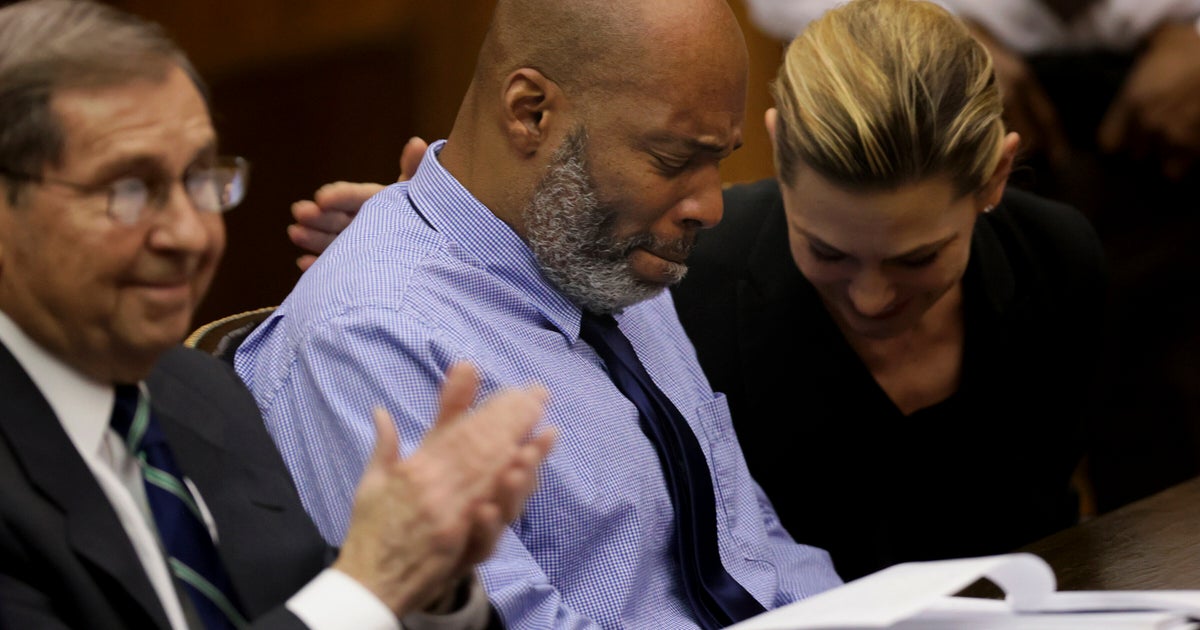 NextImg:Judge Vacates Conviction Of Man Imprisoned Nearly 3 Decades