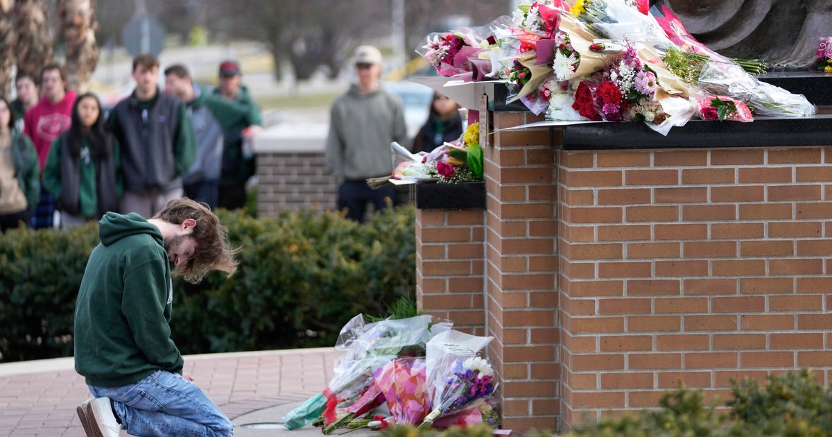 NextImg:Slain Students Were 'Incredibly Loved,' 'Tremendous' Leaders
