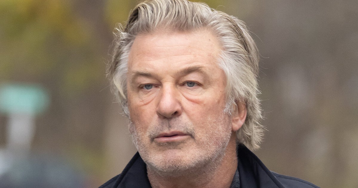 NextImg:Alec Baldwin To Resume Filming 'Rust' After Manslaughter Charge