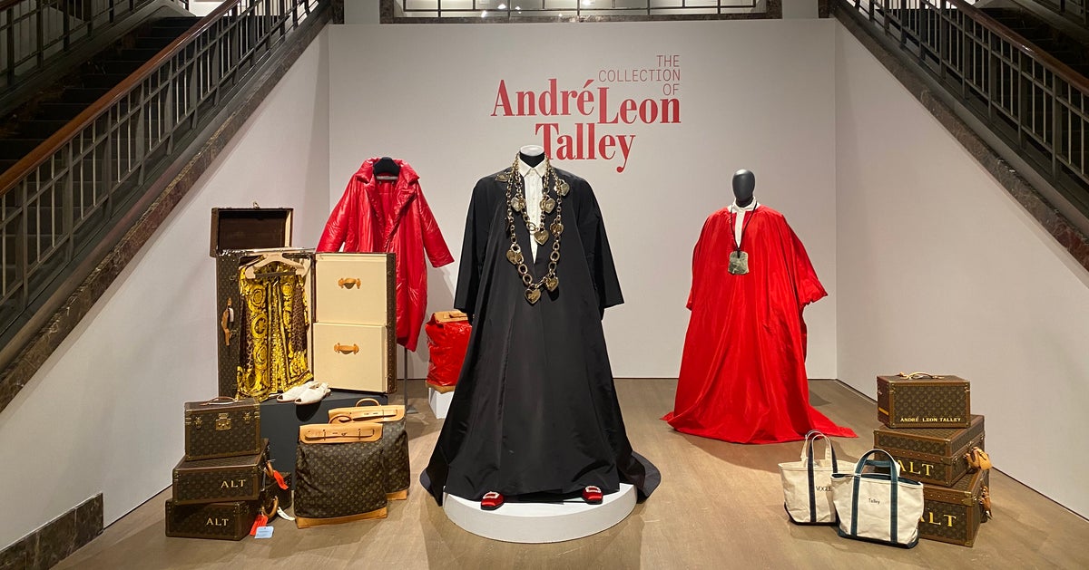NextImg:Fashion Icon André Leon Talley's Belongings Are Up For Grabs