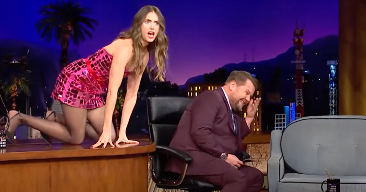 NextImg:Alison Brie's Extreme Valentine Move Actually Worked On An Old Boyfriend