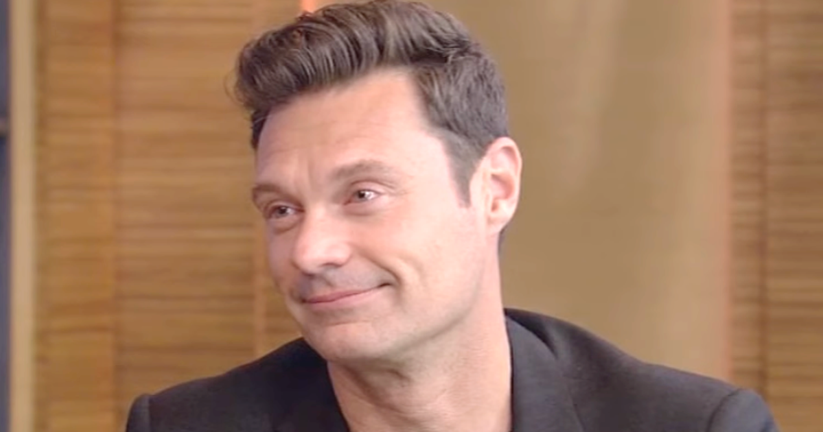 NextImg:Ryan Seacrest Sheds Tears As 'Live' Replacement Host Mark Consuelos Honors Him