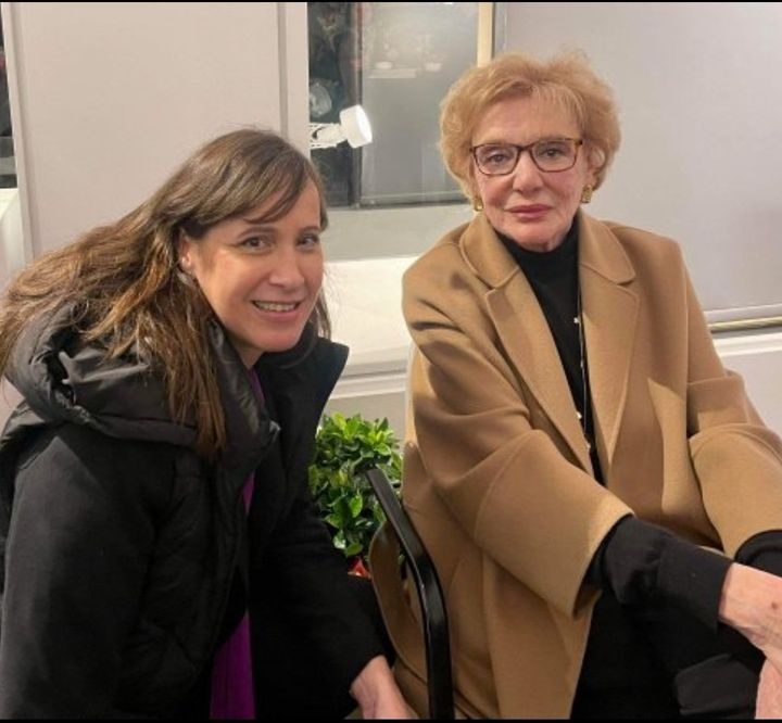 Η κυρία Μάρω Κοντού με την συντάκτρια της HuffPost, Κατερίνα Λυμπεροπούλου