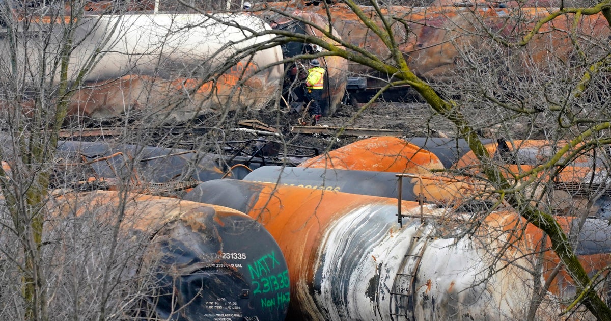NextImg:Republicans Follow Rail Industry Line In Wake of East Palestine Disaster