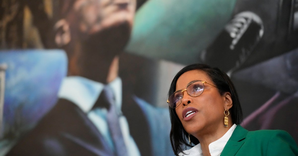 NextImg:Malcolm X's Daughter To Sue CIA And FBI For Wrongful Death