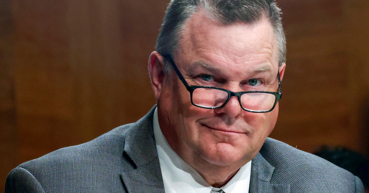 Montana Democrat Sen Jon Tester Running For Reelection Huffpost Latest News