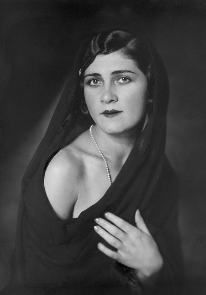 Η κυρία Φραντζή, 1928. Έλλη Σουγιουλτζόγλου-Σεραΐδάρη (Nelly’s). © Μουσείο Μπενάκη/Φωτογραφικά Αρχεία