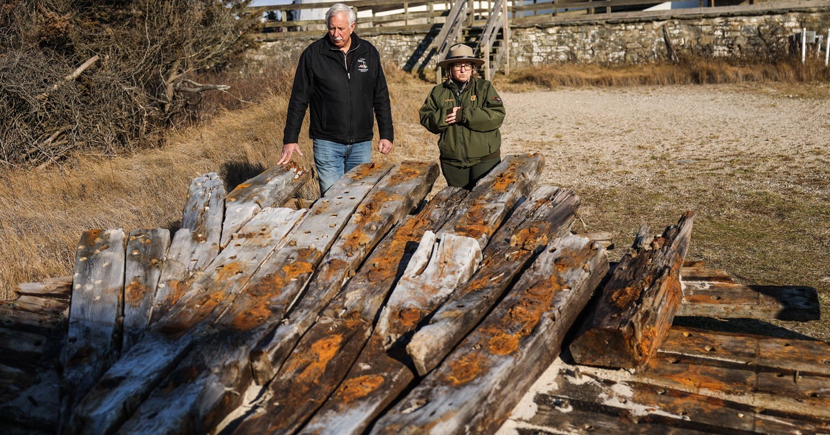 NextImg:Flotsam Found Off New York 'Very Well Could Be' From 1821 Shipwreck